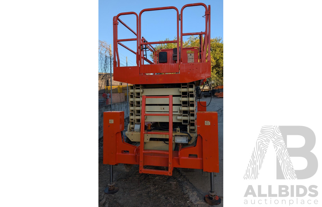 08/2014, JLG 40ft Bi-Energy, Kubota Engine Scissor Lift