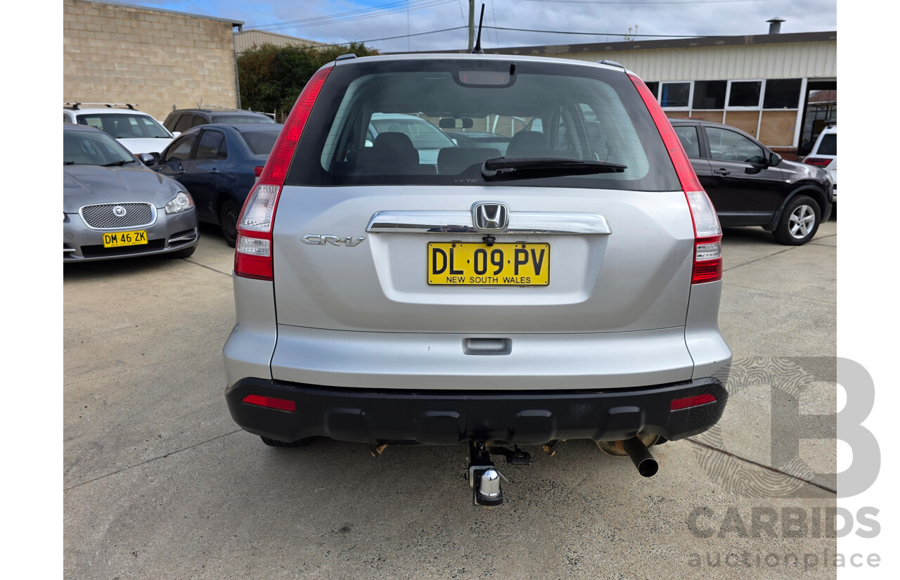 8/2007 Honda CRV (4x4) MY07 4d Wagon Silver 2.4L