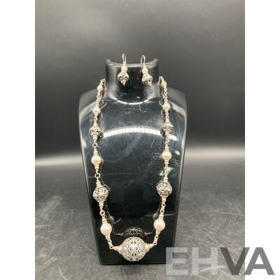 Collection of Stering Silver Jewellery - Including Pearl Silver Necklace and Earrings, Ring Set, Sterling Silver Cubic Zirconia Bangle and More  - Lot of 11