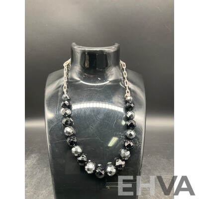 Collection of Stering Silver Jewellery - Including Pearl Silver Necklace and Earrings, Ring Set, Sterling Silver Cubic Zirconia Bangle and More  - Lot of 11