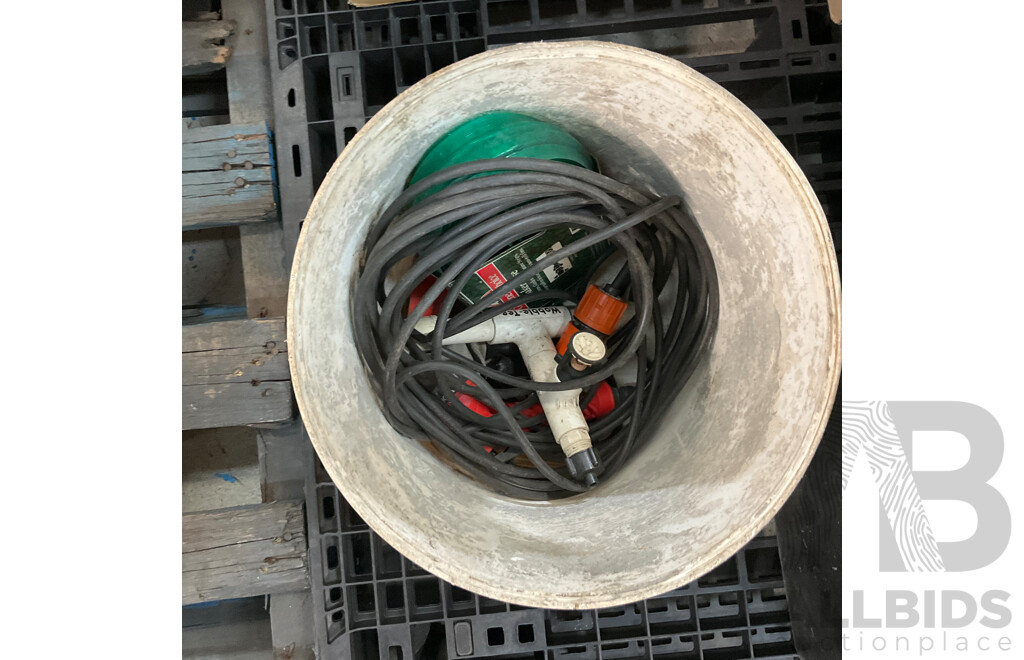 Pallet of Tools / Building Material/ Rope and More