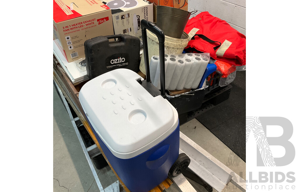 Pallet of Tools / Building Material/ Rope and More