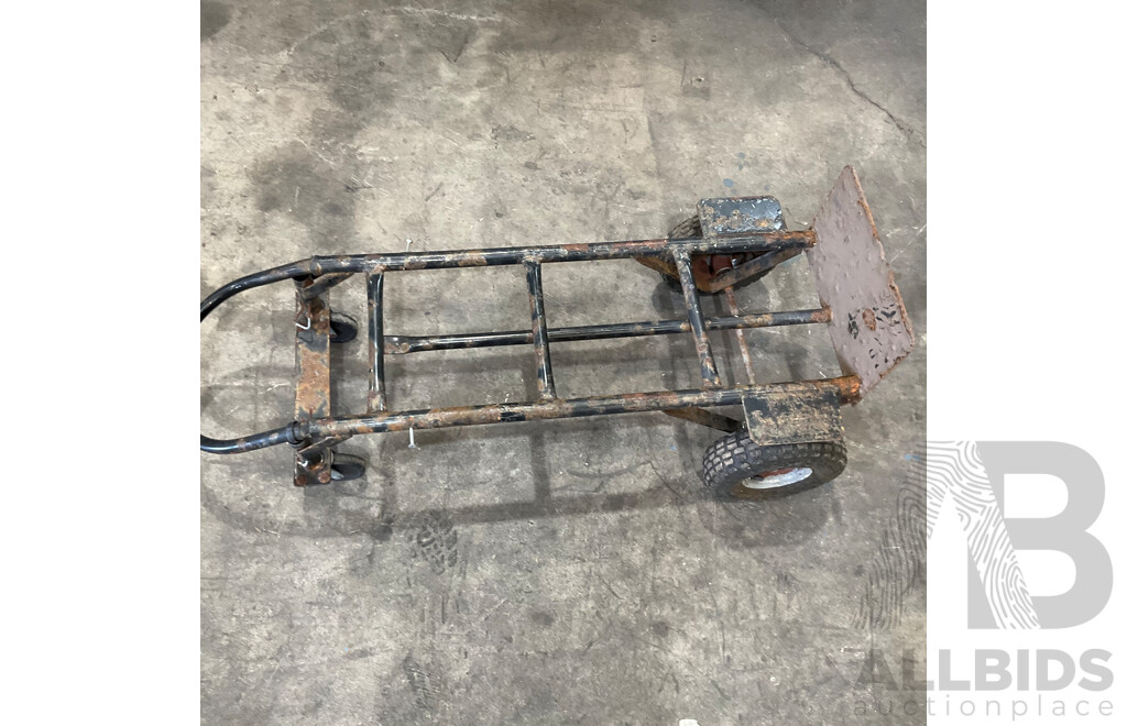 Pallet of Tools / Building Material/ Rope and More
