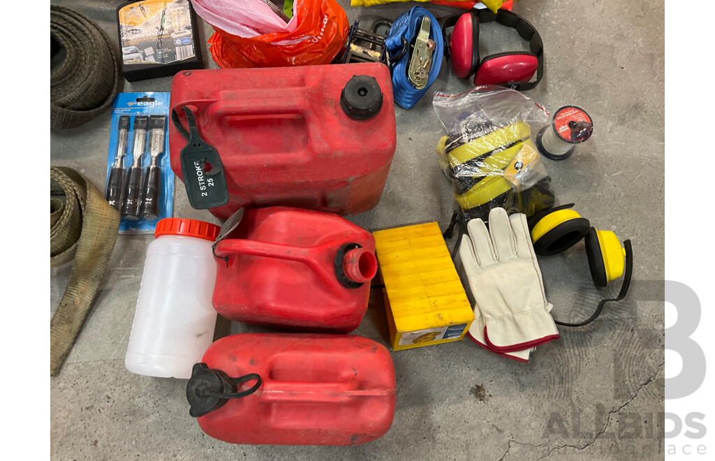 Pallet of Tools / Building Material/ Rope and More