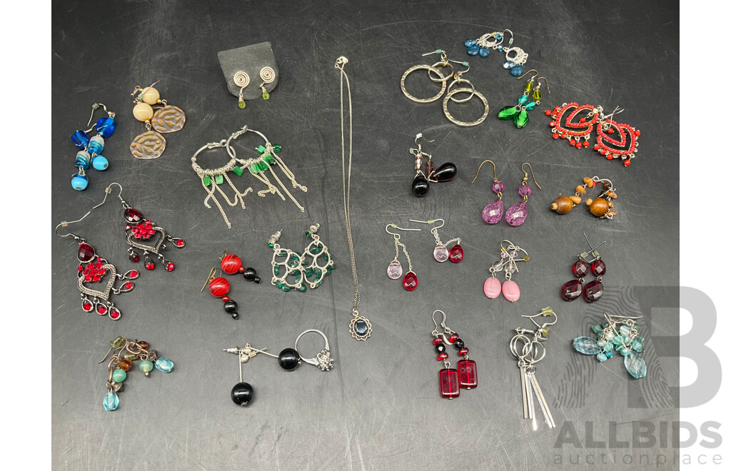 Assorted Costume Jewellery - Earrings, Necklace, Ring - Lot of 24