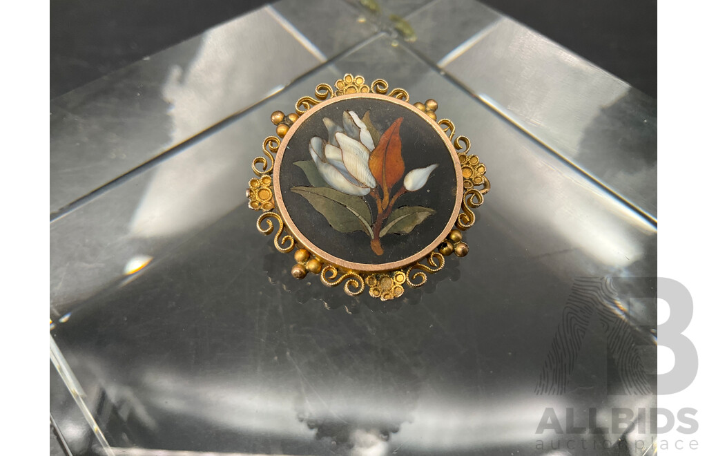 Collection of Estate Jewellery - Including Vintage Flower Pin / Brooch, Opal Earrings, 18ct Gold Flower Head Ring, Tri-color Metal Twisted Bracelet and More   - Lot of 24