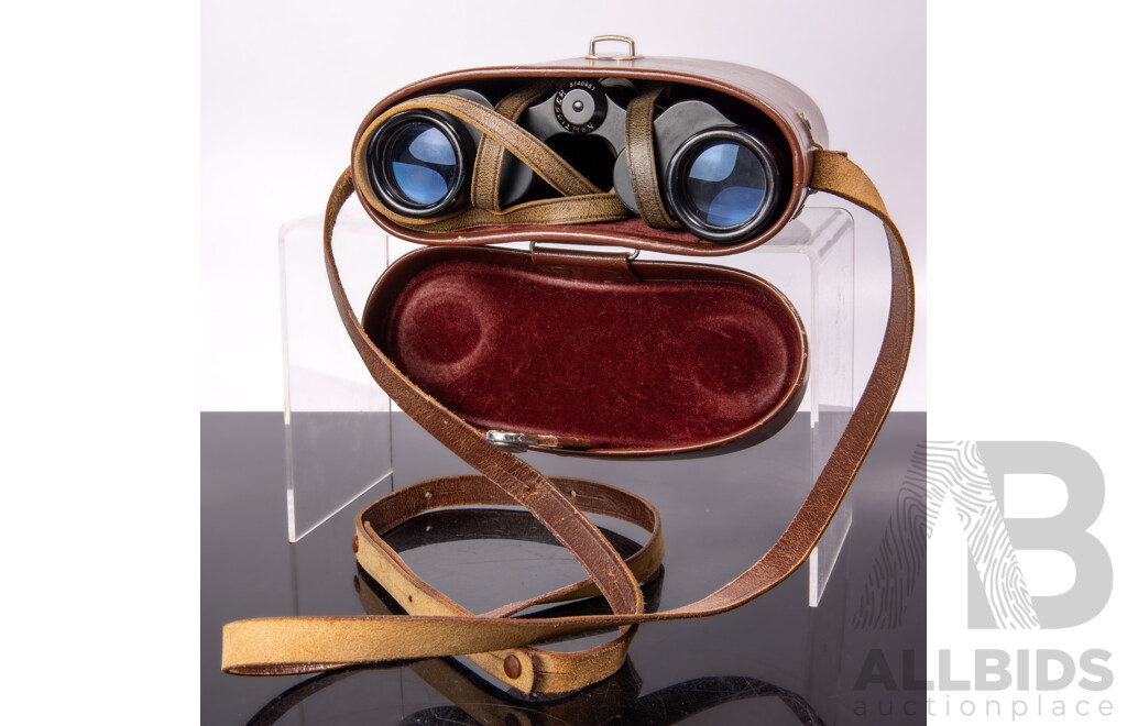 Vintage Carl Zeiss Jena Binoculars Deltrintem 8x30 with Case Circa 1960, Near Mint Condition