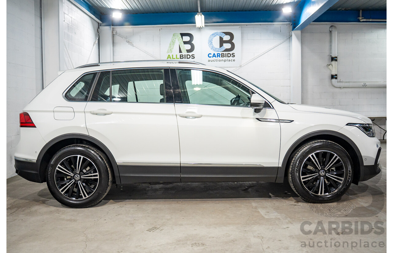5/2023 Volkswagen Tiguan 110TSI Life (FWD) AX MY23 Update 4d Wagon Pure White Turbo 1.4L