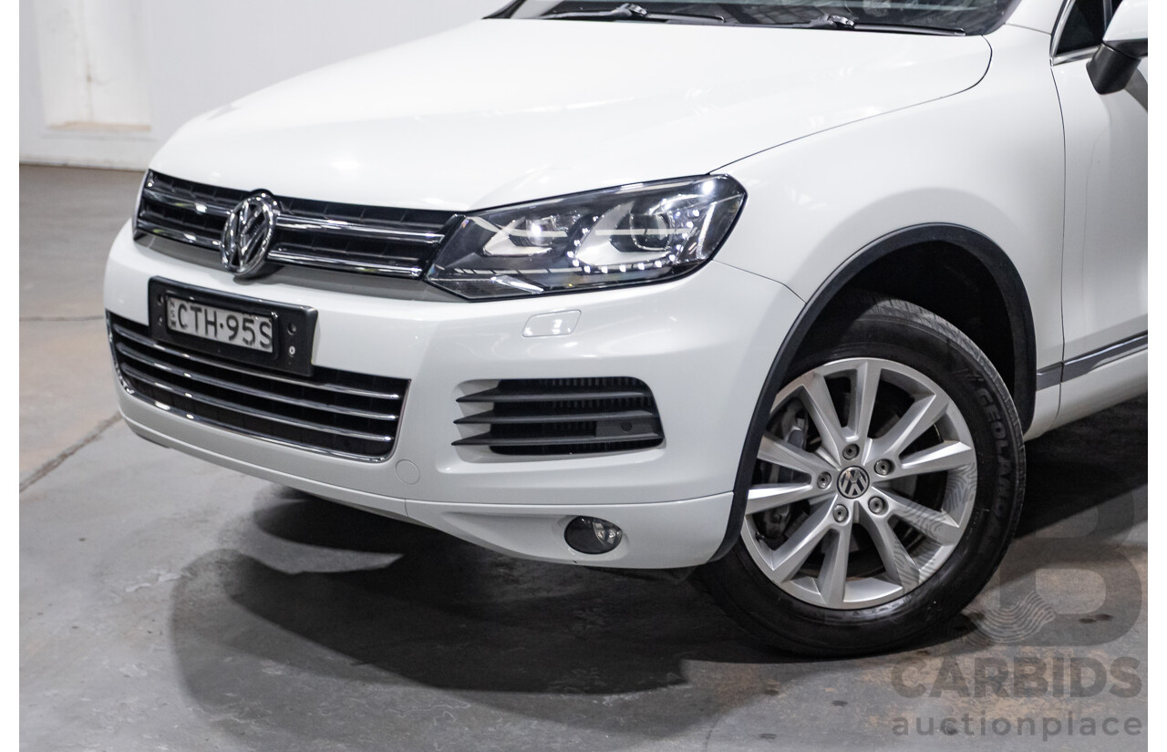 6/2014 Volkswagen Touareg 150 TDI (AWD) 7P MY14 4d Wagon White Turbo Diesel 3.0L