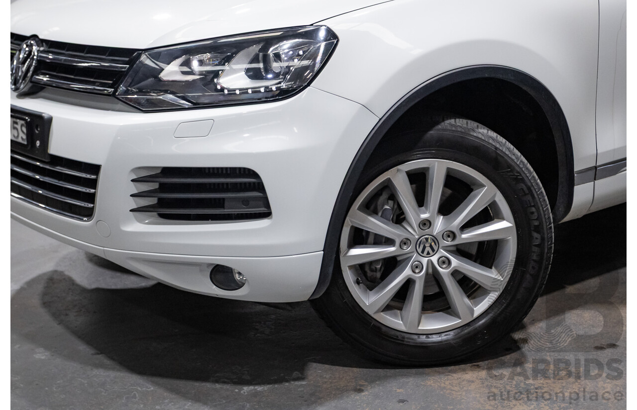 6/2014 Volkswagen Touareg 150 TDI (AWD) 7P MY14 4d Wagon White Turbo Diesel 3.0L
