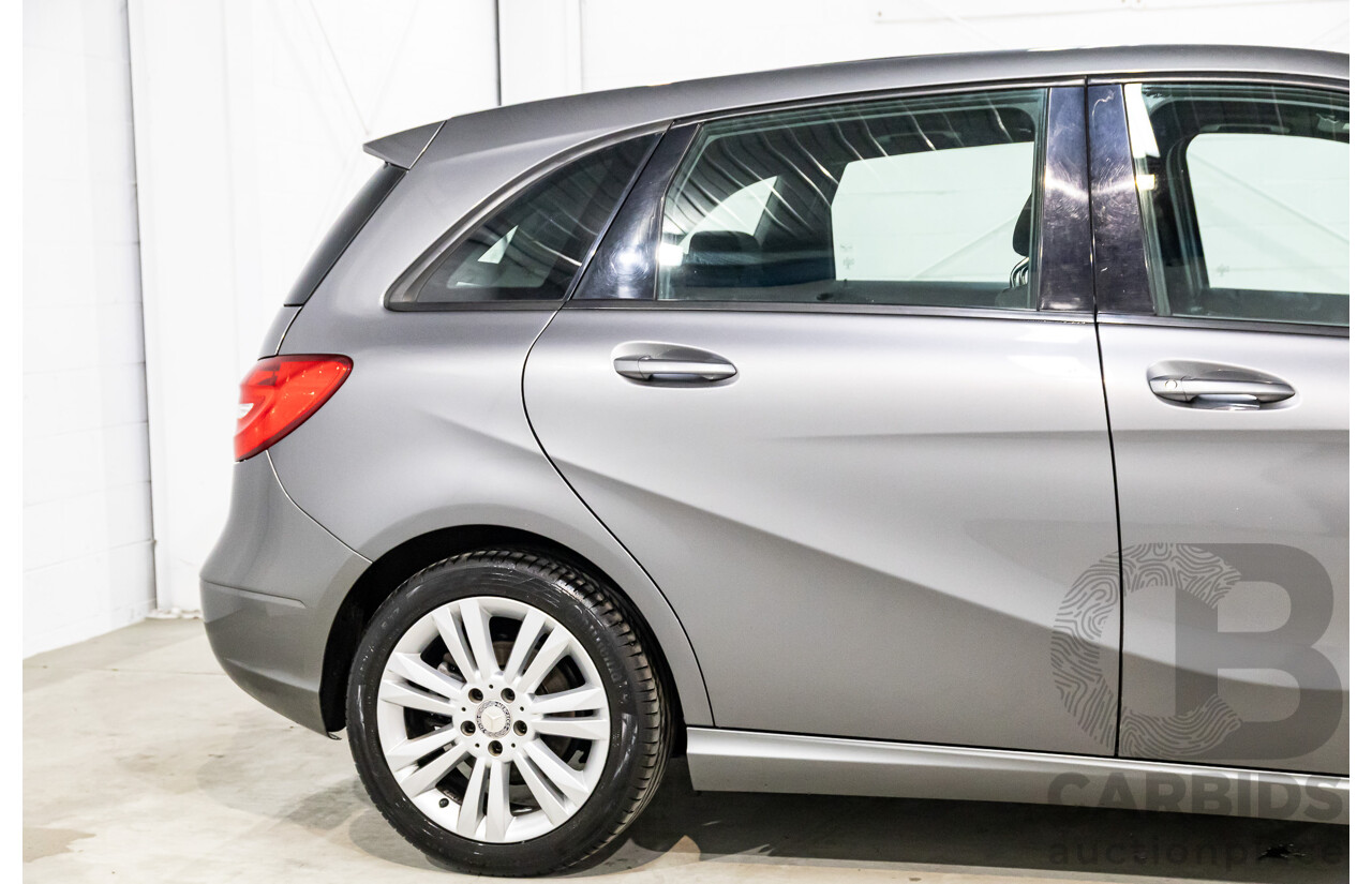 10/2014 Mercedes-Benz B180 246 MY14 5d Hatchback Mountain Grey Metallic Turbo 1.6L