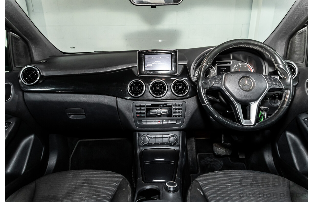 10/2014 Mercedes-Benz B180 246 MY14 5d Hatchback Mountain Grey Metallic Turbo 1.6L