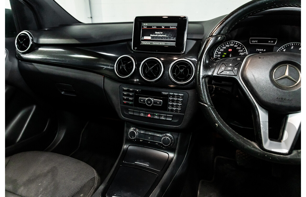 10/2014 Mercedes-Benz B180 246 MY14 5d Hatchback Mountain Grey Metallic Turbo 1.6L