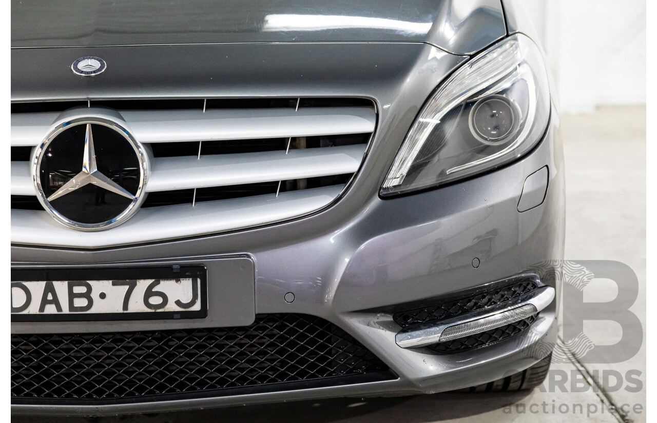 10/2014 Mercedes-Benz B180 246 MY14 5d Hatchback Mountain Grey Metallic Turbo 1.6L
