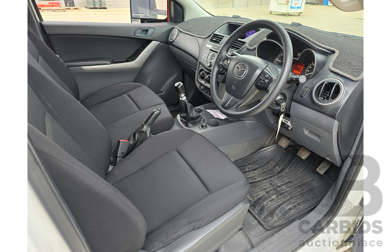 11/2017 Mazda BT-50 XT (4x4) UR0YG1 2d Cab Chassis Cool White Turbo Diesel 3.2L