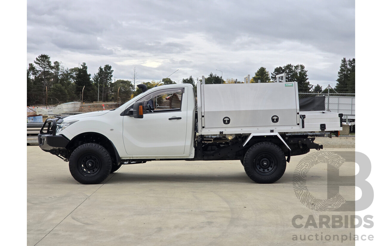 11/2017 Mazda BT-50 XT (4x4) UR0YG1 2d Cab Chassis Cool White Turbo Diesel 3.2L