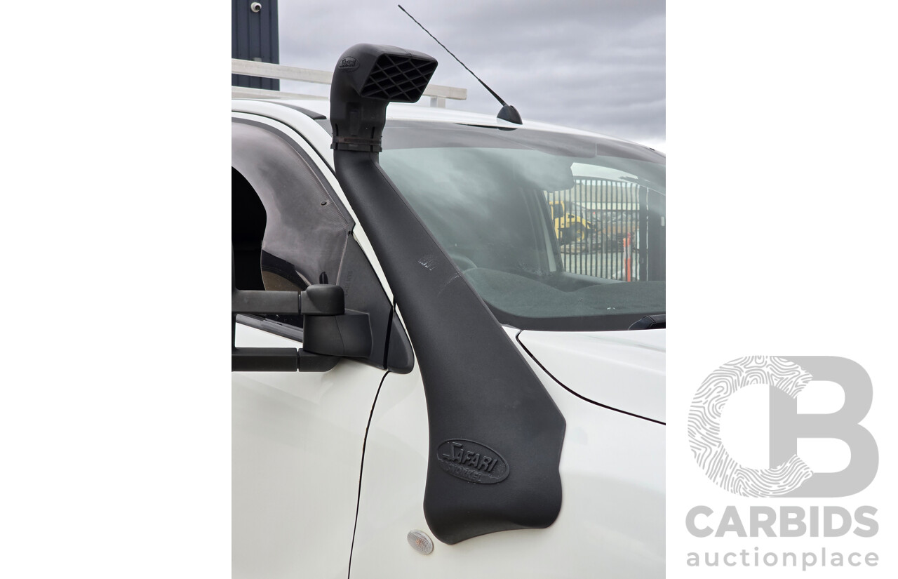 11/2017 Mazda BT-50 XT (4x4) UR0YG1 2d Cab Chassis Cool White Turbo Diesel 3.2L