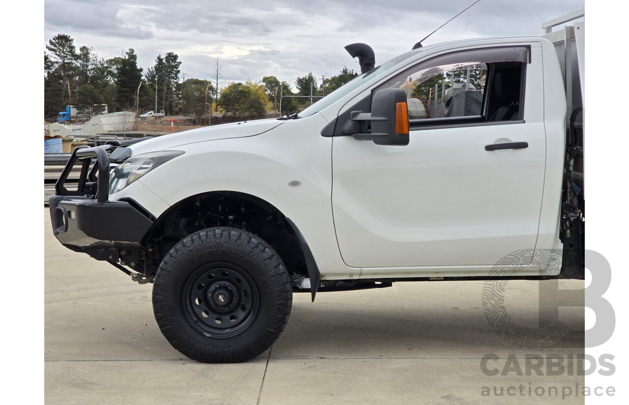 11/2017 Mazda BT-50 XT (4x4) UR0YG1 2d Cab Chassis Cool White Turbo Diesel 3.2L