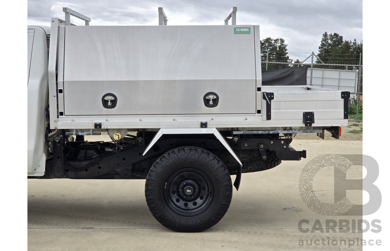 11/2017 Mazda BT-50 XT (4x4) UR0YG1 2d Cab Chassis Cool White Turbo Diesel 3.2L