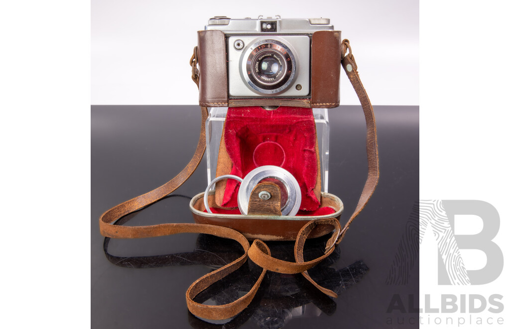 Vintage Hanimex Dignette Camera in Leather Case