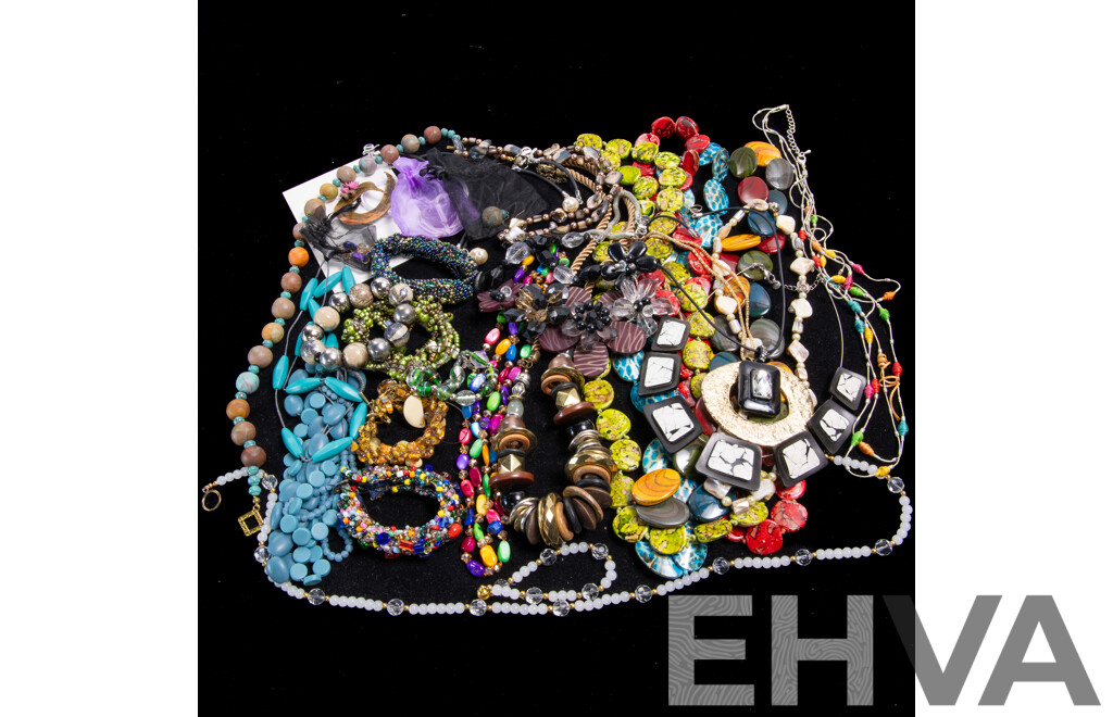 Collection of Beaded Necklace and Earrings Including Art Glass in Various Designs