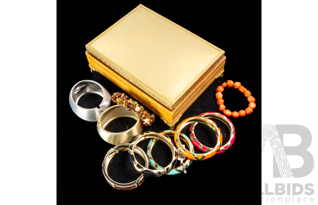 Collection of Costume Jewellery Items in Trinket Box & (7) Colourful Gold/silver Tone Enamel Hinged Bangles
