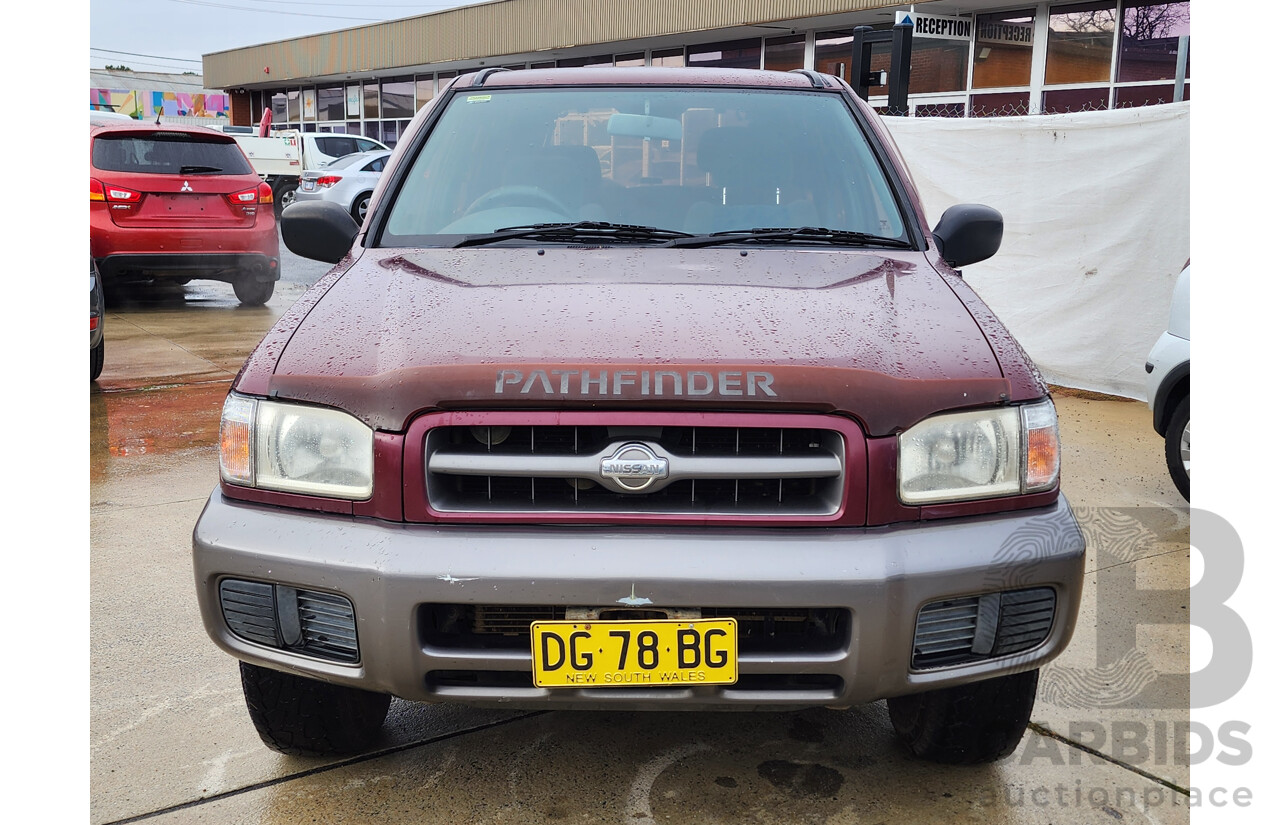 10/2001 Nissan Pathfinder ST (4x4)  4d Wagon Maroon 3.3L