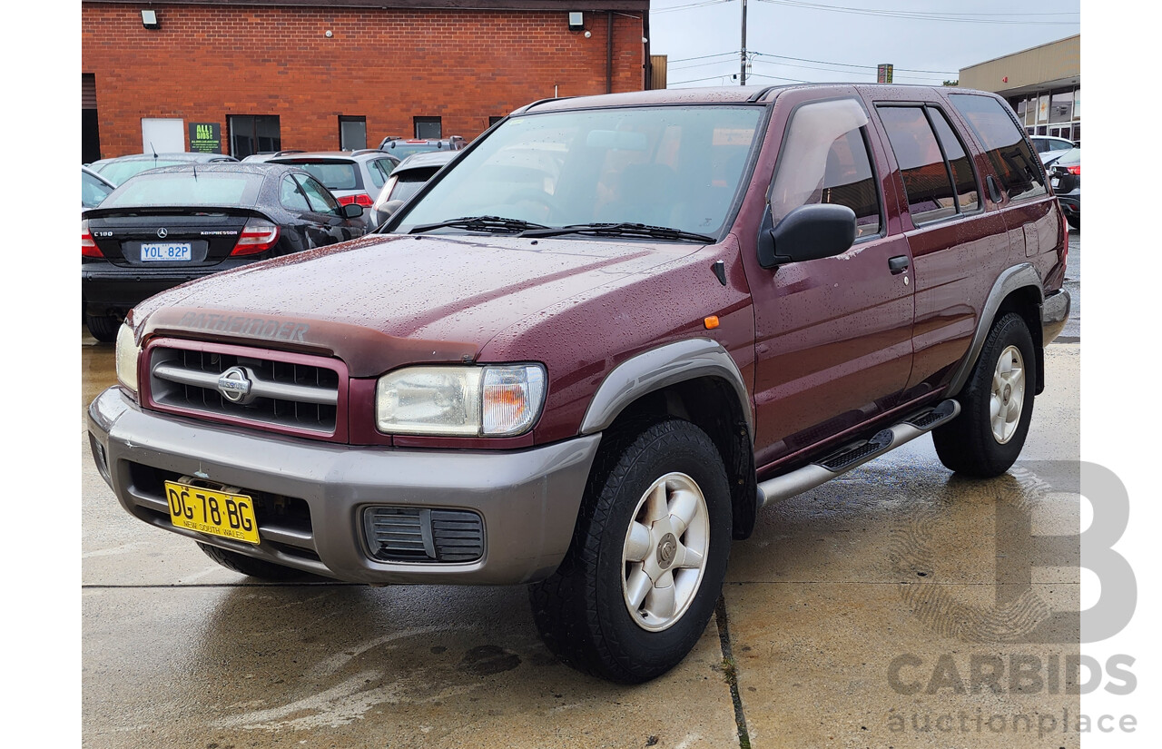 10/2001 Nissan Pathfinder ST (4x4)  4d Wagon Maroon 3.3L