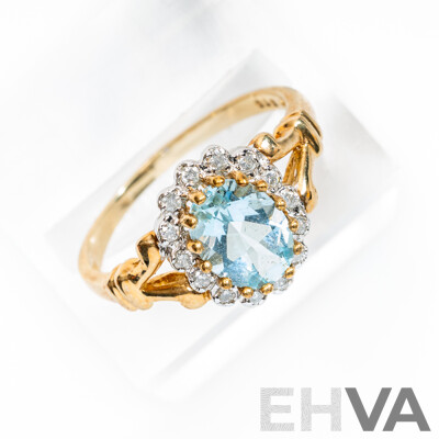 9ct Aquamarine & Diamond Cluster Ring, TDW 0.20ct, Size P, 2.72 Grams