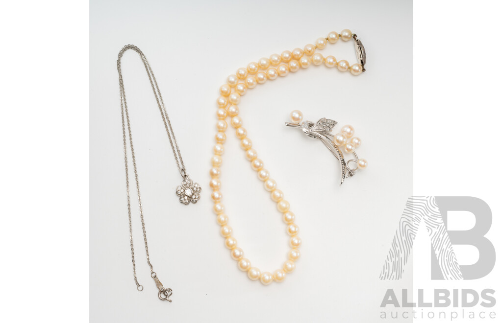 Vintage Sterling Silver Collection, with Cultured Pearl Necklace, Brooch & White Topaz Pendant
