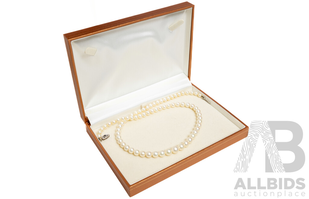 9ct Tapered Cultured Pearl Strand with Diamond & Sapphire Set Pearl Clasp, 47cm, Boxed