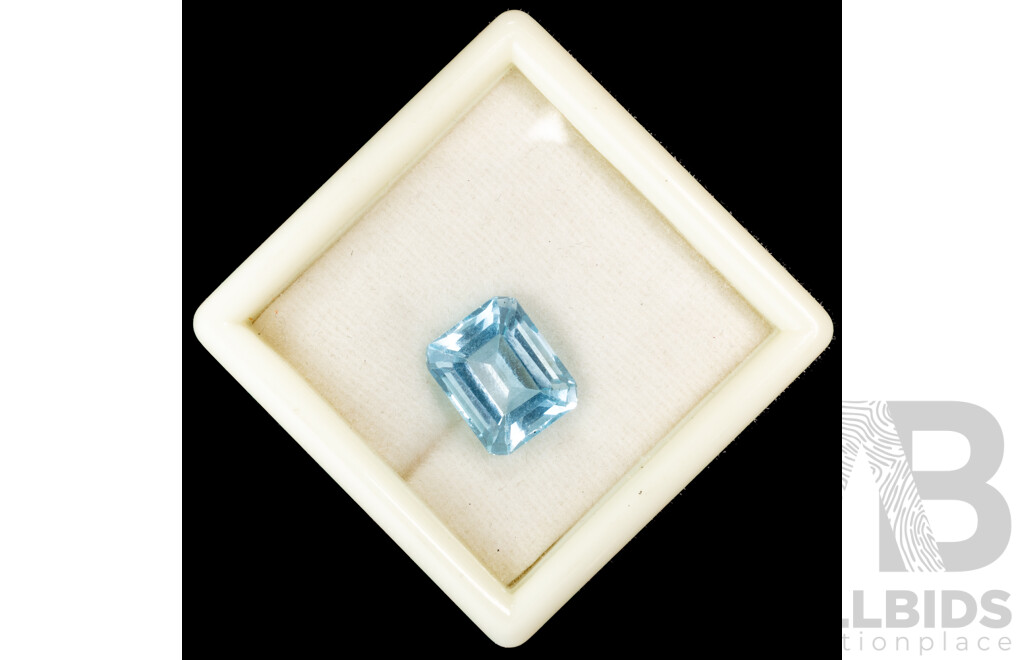 Light Blue Topaz Natural Unset Emerald Cut Gemstone, 7.65ct