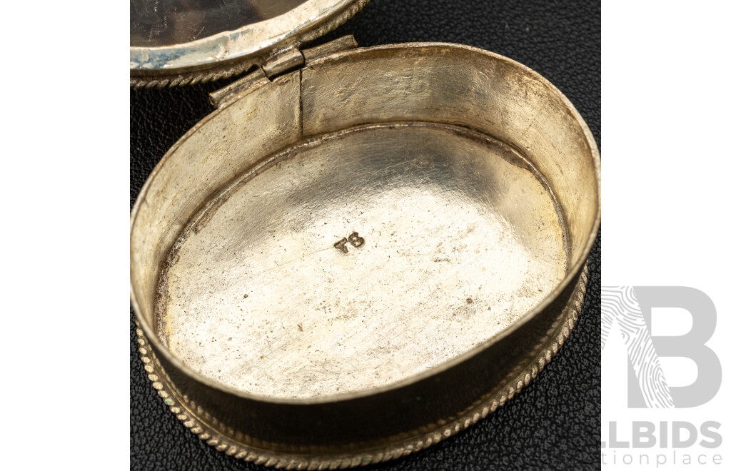 Sterling Silver Vintage Tortiseshell Inlaid Oval Pill Box, 33.30 Grams
