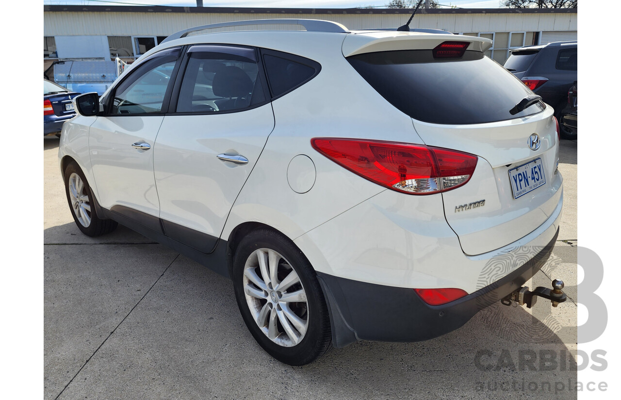 3/2012 Hyundai Ix35 Highlander (awd) LM MY11 4d Wagon White 2.0L