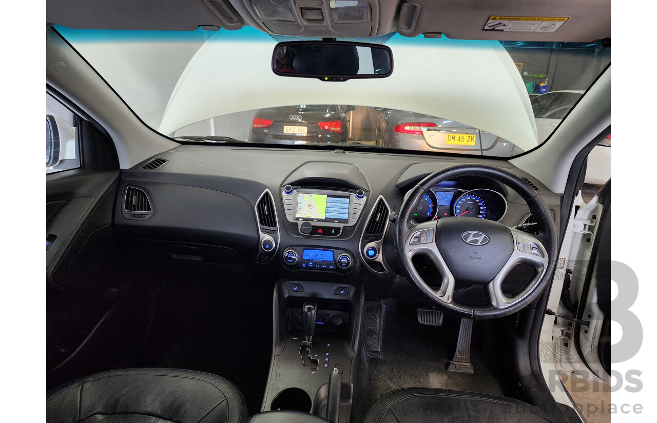 3/2012 Hyundai Ix35 Highlander (awd) LM MY11 4d Wagon White 2.0L