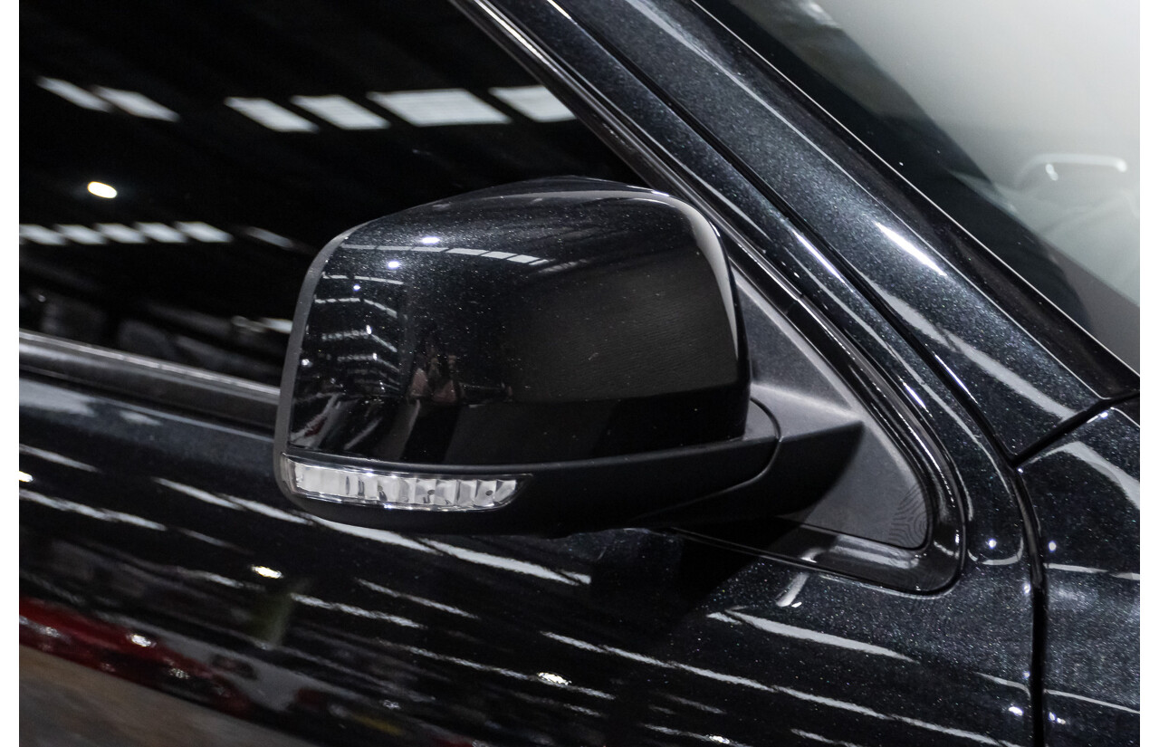 11/2013 Jeep Grand Cherokee SRT 8 (4x4) AWD WK MY13 4D Wagon Black 6.4L