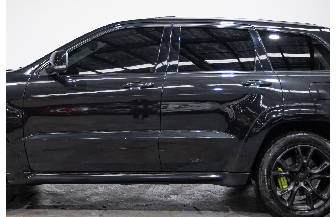 11/2013 Jeep Grand Cherokee SRT 8 (4x4) AWD WK MY13 4D Wagon Black 6.4L