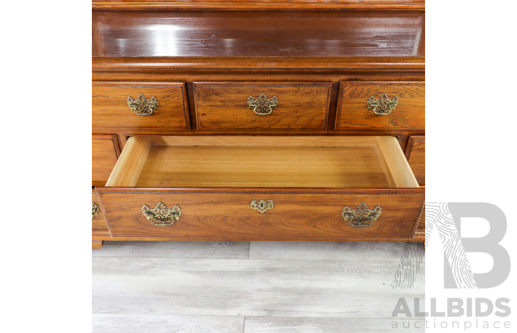 Modern Pine Mirrored Back Dressing Chest