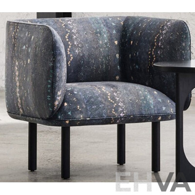 Wes Armchair - Swiss Design