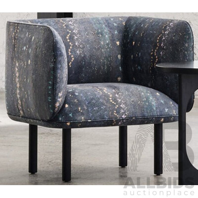 Wes Armchair - Swiss Design