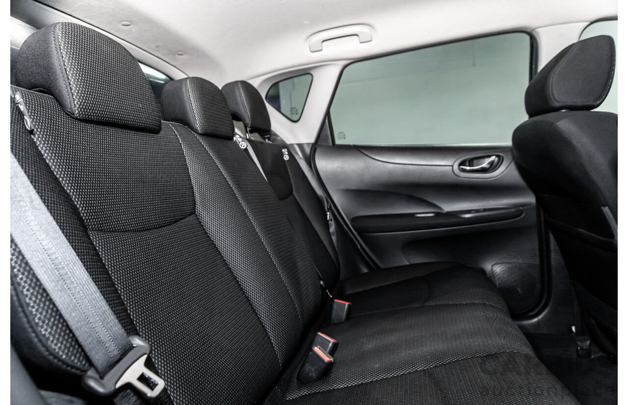 10/2015 Nissan Pulsar ST C12 Series 2 5d Hatchback Deep Sapphire Metallic 1.8L
