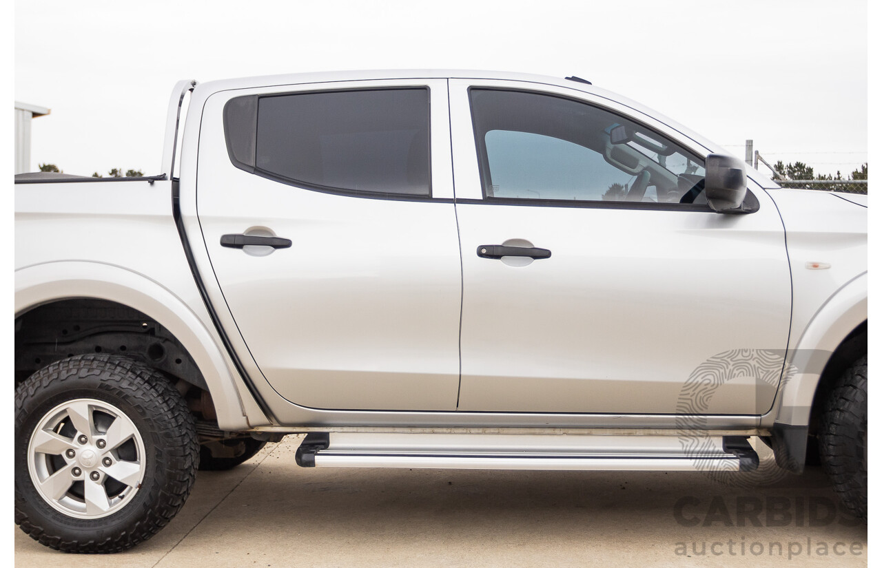 02/2016 Mitsubishi Triton GLX (4x4) MQ MY16 Upgrade Dual Cab Utility Silver Turbo Diesel 2.4L