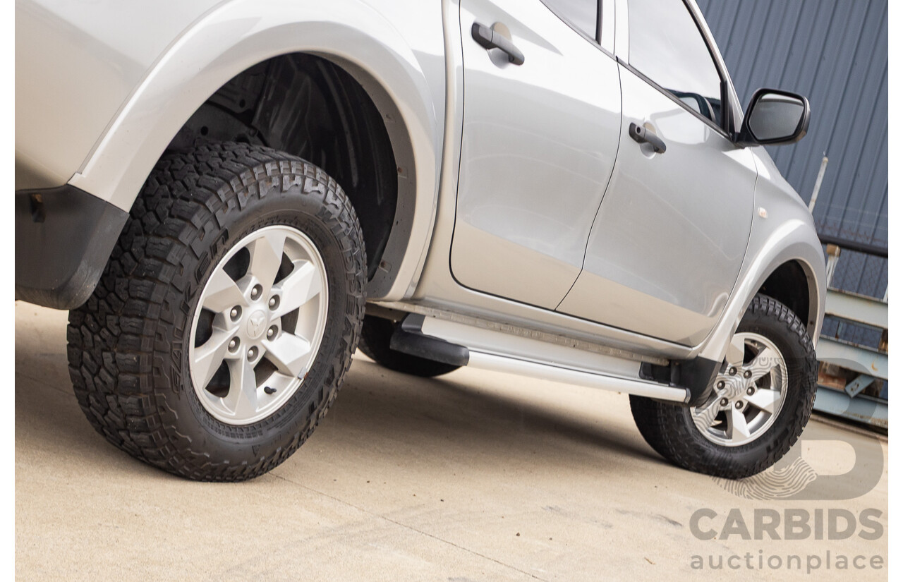 02/2016 Mitsubishi Triton GLX (4x4) MQ MY16 Upgrade Dual Cab Utility Silver Turbo Diesel 2.4L