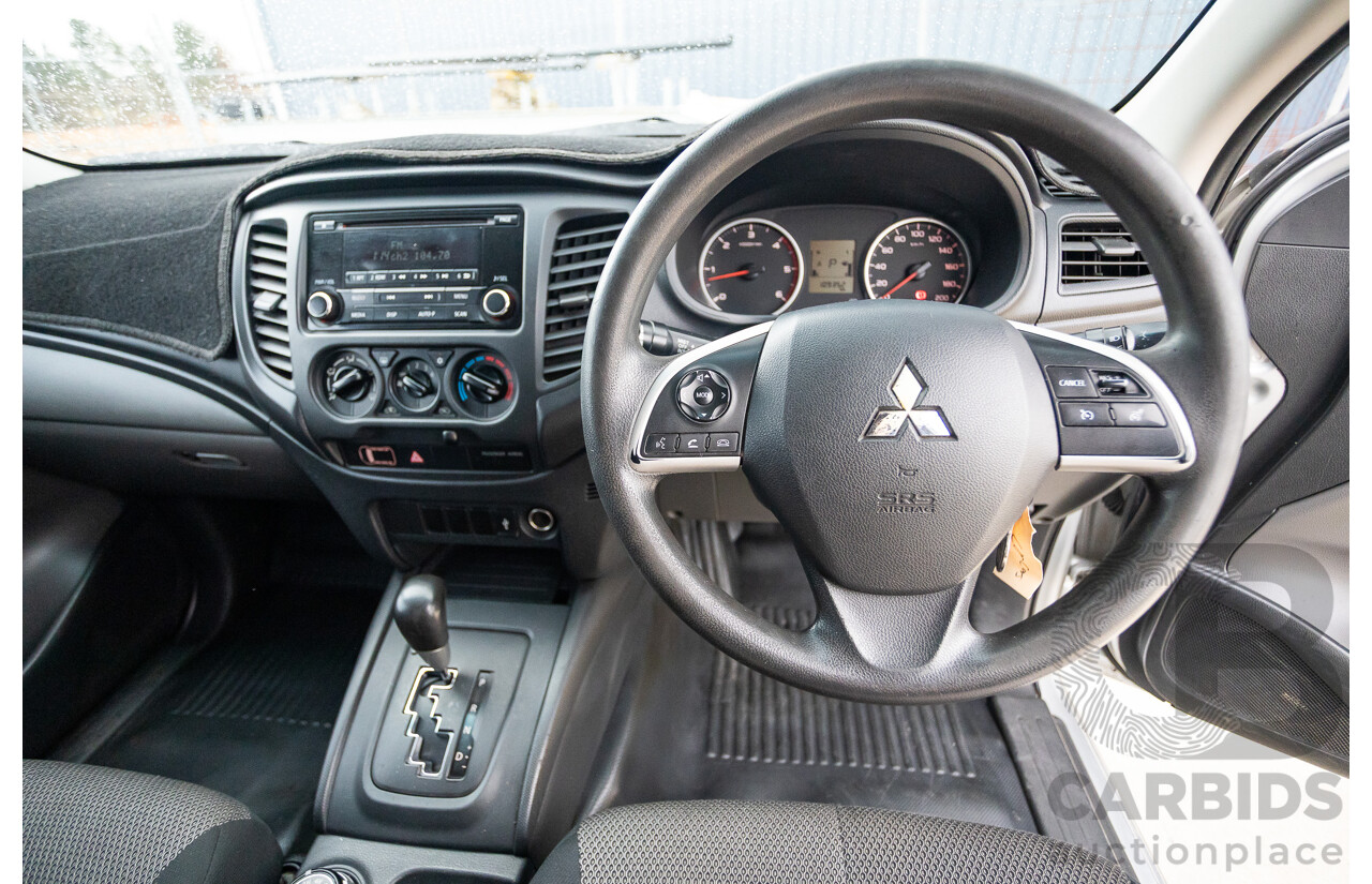 02/2016 Mitsubishi Triton GLX (4x4) MQ MY16 Upgrade Dual Cab Utility Silver Turbo Diesel 2.4L