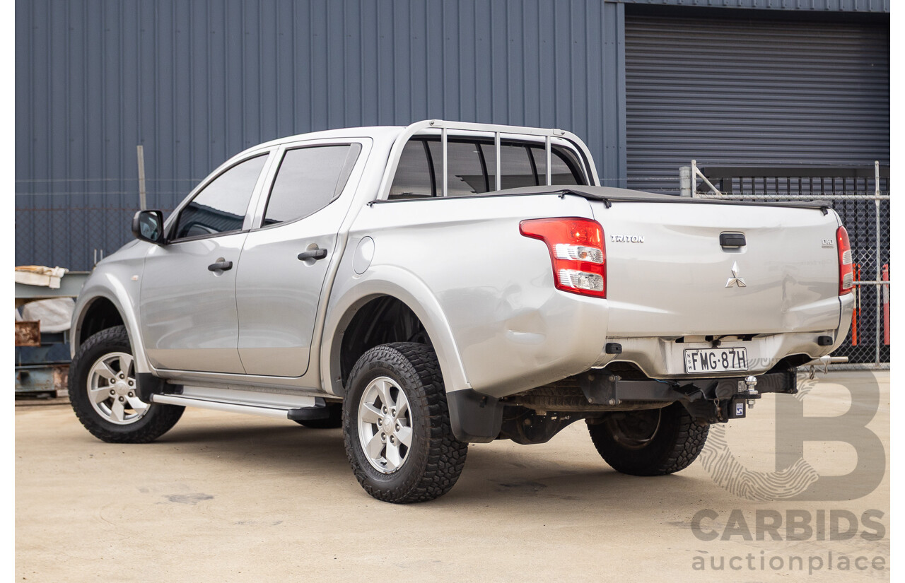 02/2016 Mitsubishi Triton GLX (4x4) MQ MY16 Upgrade Dual Cab Utility Silver Turbo Diesel 2.4L