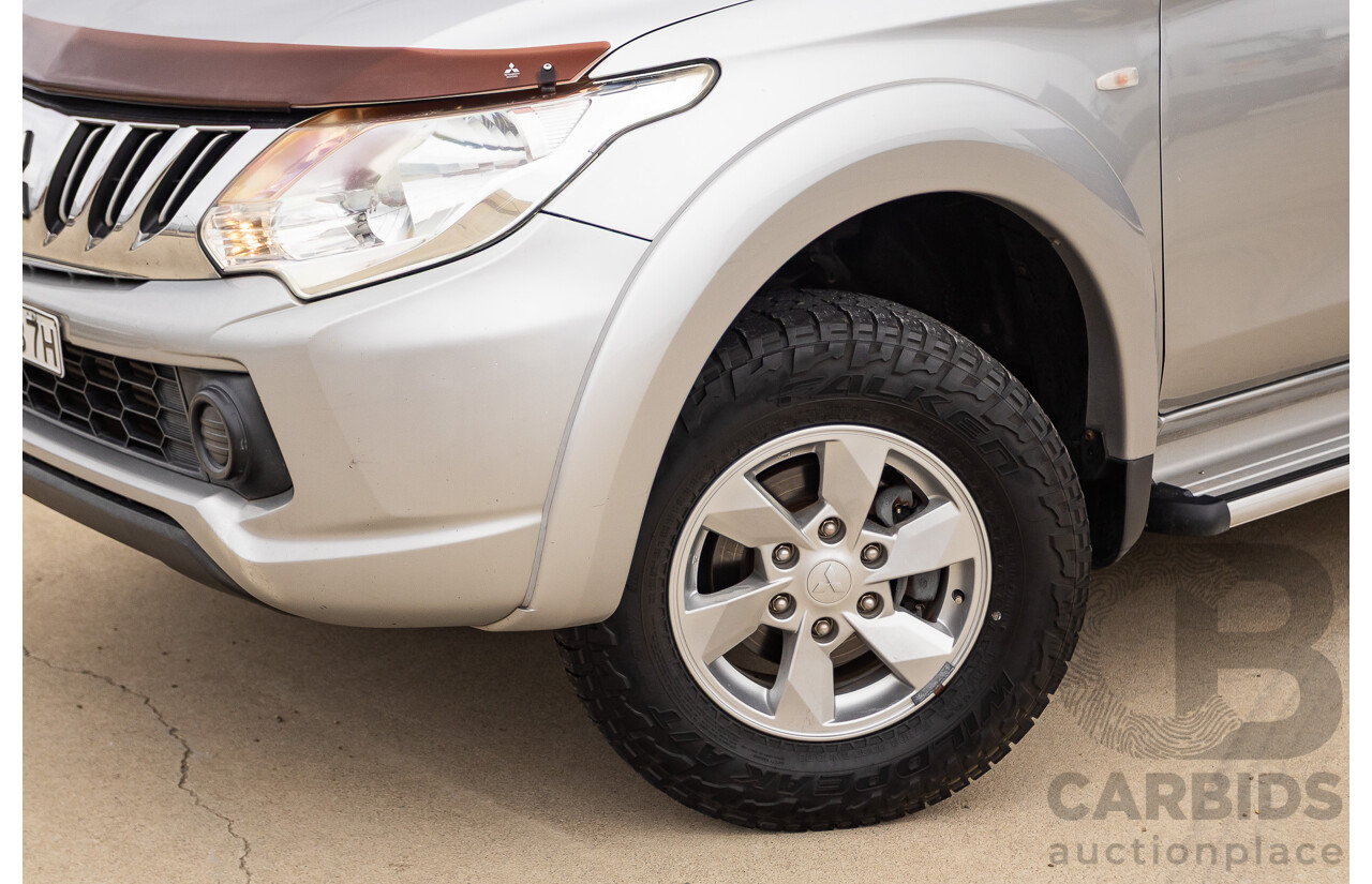 02/2016 Mitsubishi Triton GLX (4x4) MQ MY16 Upgrade Dual Cab Utility Silver Turbo Diesel 2.4L