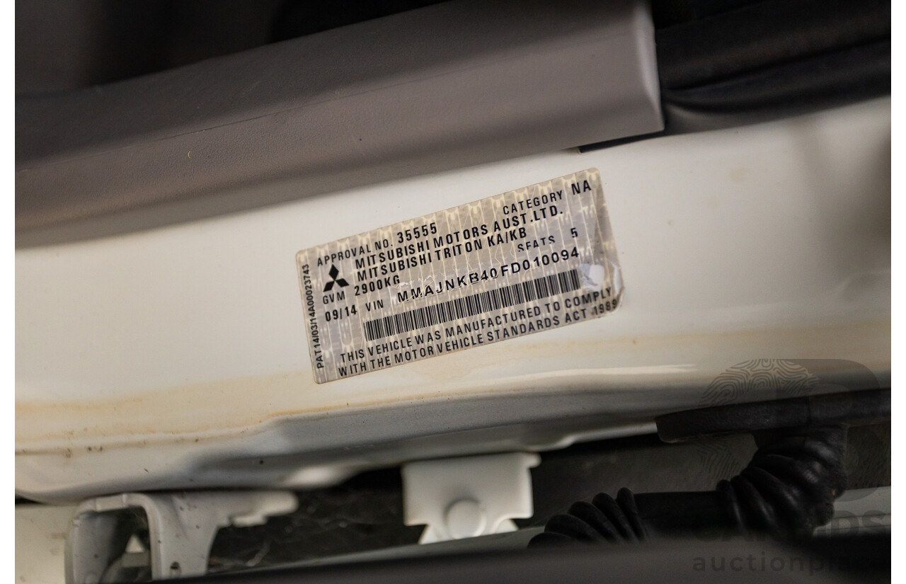 9/2014 Mitsubishi Triton GLX (4x4) MN MY14 UPDATE Double Cab Utility White Turbo Diesel 2.5L