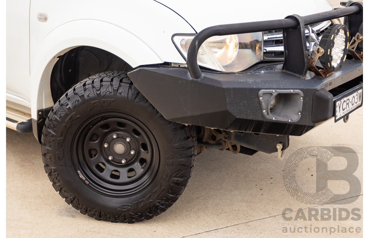 9/2014 Mitsubishi Triton GLX (4x4) MN MY14 UPDATE Double Cab Utility White Turbo Diesel 2.5L