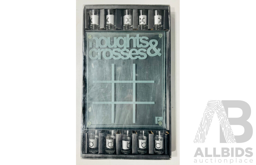 Noughts & Crosses Drinking Game From Salt & Pepper in Original Box