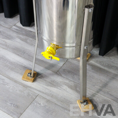 Modern Stainless Steel Three Frame Honey Extractor
